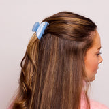 Medium Hair Claw Light Blue - Bolt